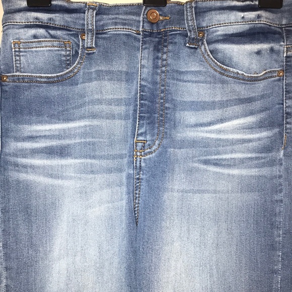 No Boundaries Hi-Rise Jeans SIZE 11 - Picture 2 of 6
